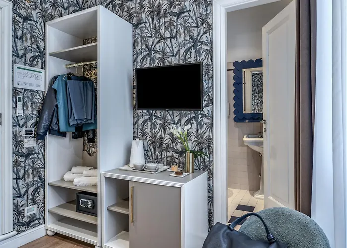 Townhouse Condotti 29 Konukevi Roma