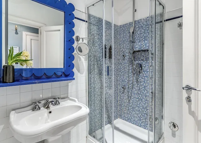 Townhouse Condotti 29 Konukevi 4*